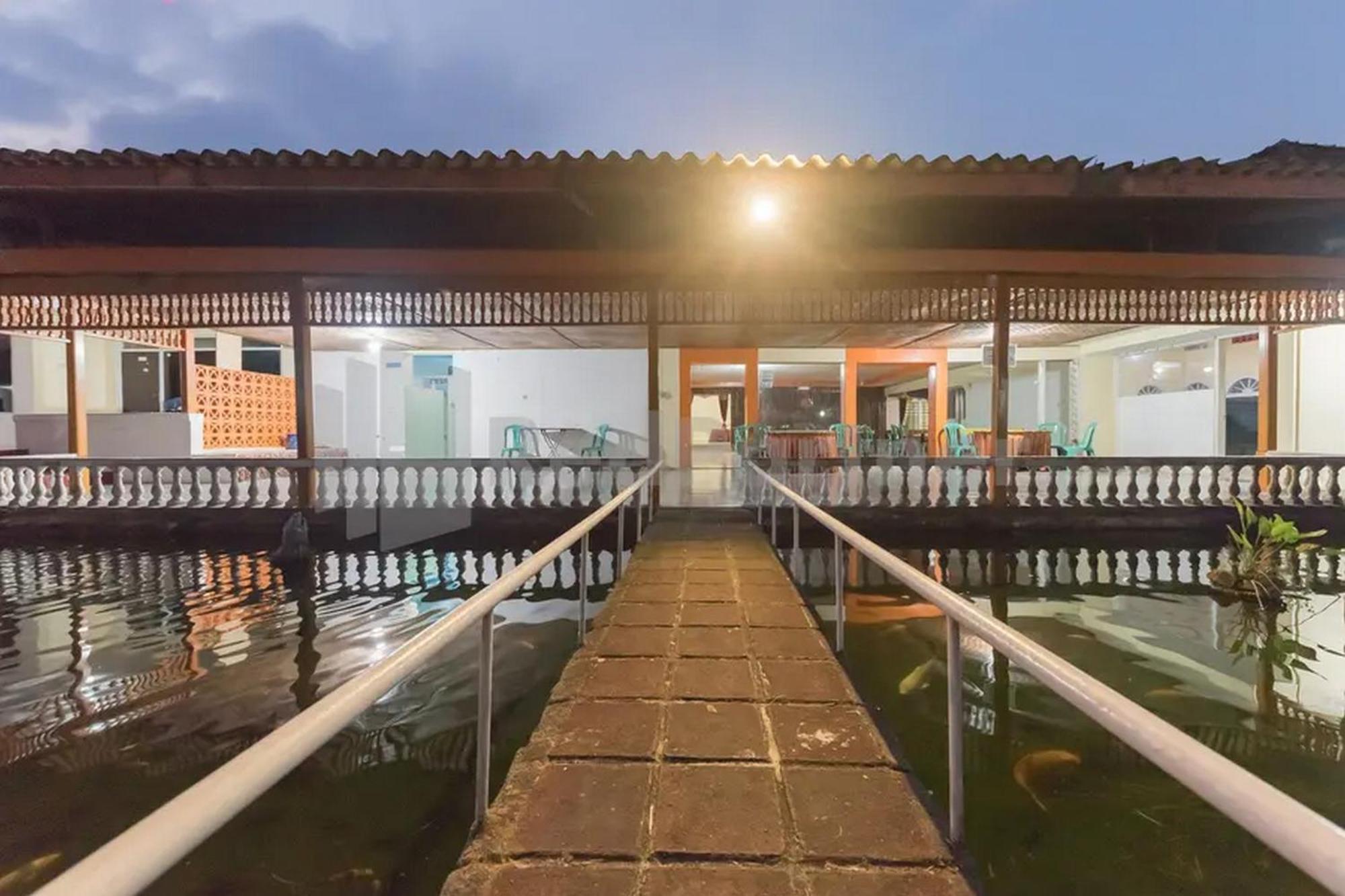 Hotel Linggarjati Near Natural Park Twa Linggarjati Экстерьер фото
